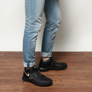 Alternative view of Giày Nike Kyrie Flytrap 3 EP 'Black Metallic Gold' CD0191-008