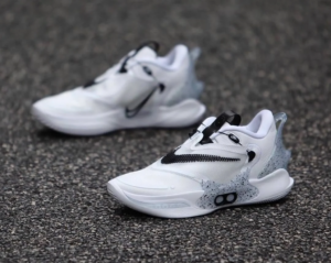 Giay Nike Adapt BB 2.0 'Cookies Cream' CV2443-101