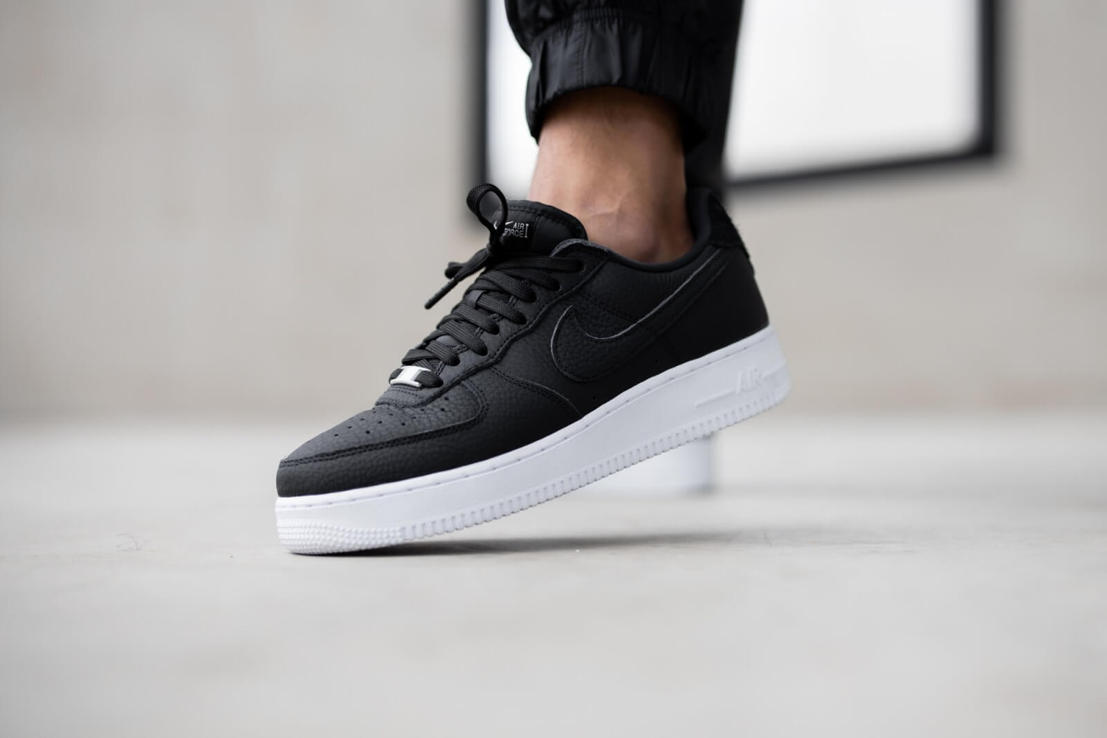 Giày Nike Air Force 1 07 Craft Black CN2873-001 - Ảnh 4