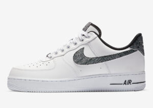Alternative view of Giày Nike Air Force 1 Geometric CZ7933-100