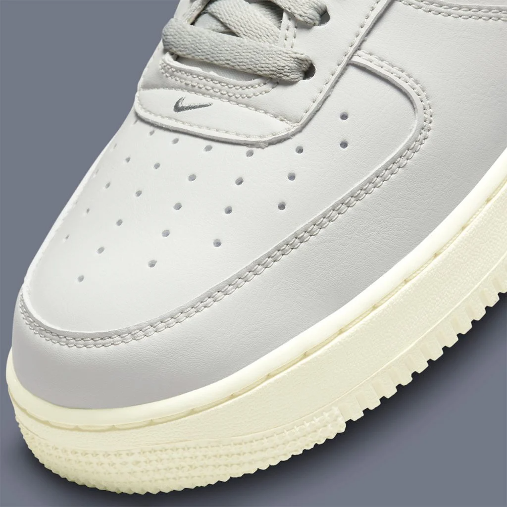 Giày Nike Air Force 1 Low '07 Coconut Milk DC8894-001 - Ảnh 5