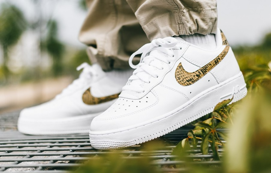 Giày Nike Air Force 1 Low Retro 'Ivory Snake' AO1635-100 - Ảnh 6