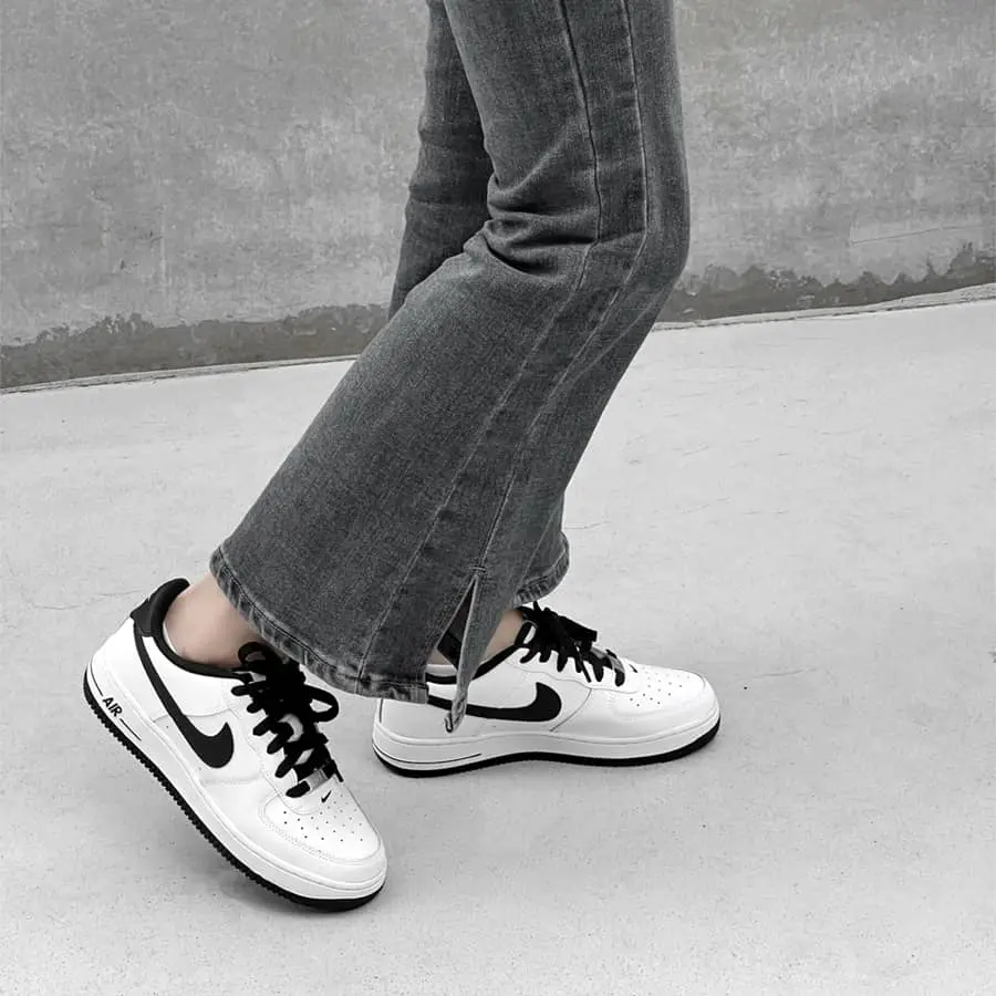 Alternative view of Giày Nike Air Force 1 '06 GS 'White Black' DH9600-102