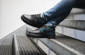 Alternative view of Giày Nike Air Force 1 Low GS SE 'Snakeskin' CI3910-001