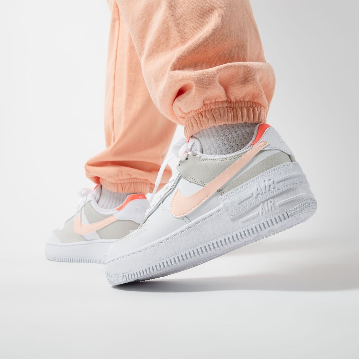 Giày Nike Wmns Air Force 1 Low Shadow 'White Bright Mango' DH3896-100 - Ảnh 3