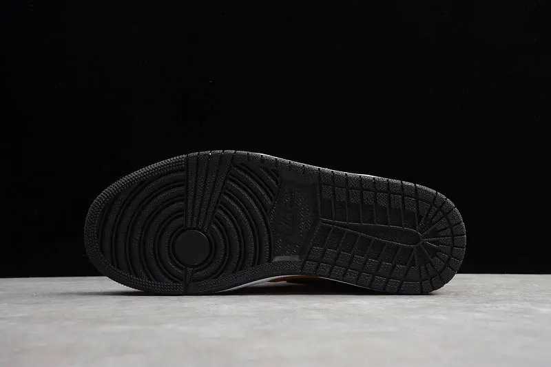 Giày Nike Air Jordan 1 Mid 'University Gold' 554724-700 - Ảnh 8