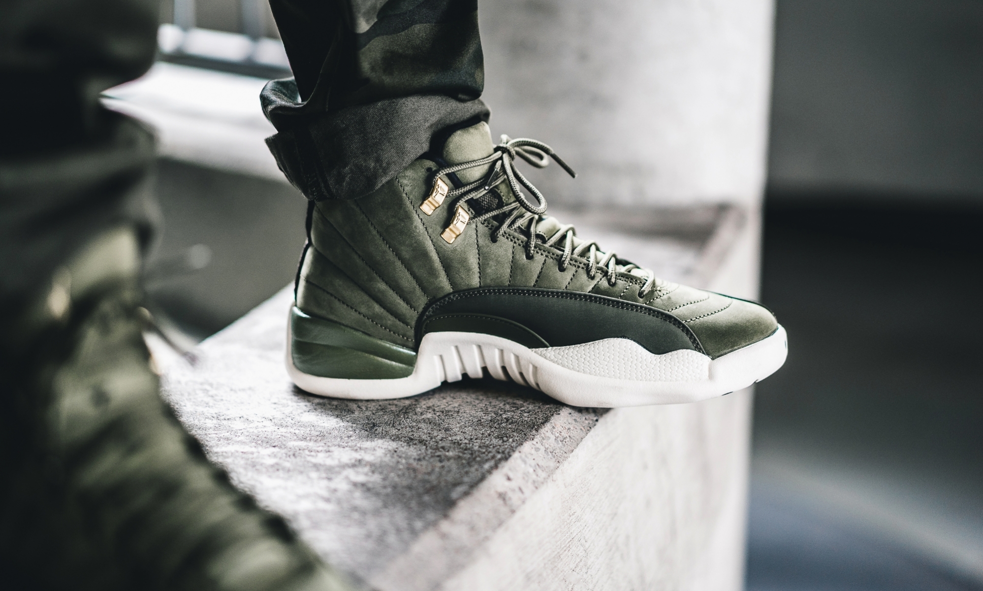 Giày Nike Air Jordan 12 Retro Chris Paul 'Class of 2003' 130690-301 - Ảnh 5