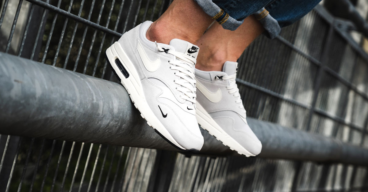 Giày Nike Air Max 1 'Pure Platinum' 875844-006 - Ảnh 2