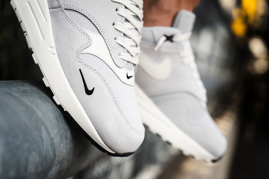 Giày Nike Air Max 1 'Pure Platinum' 875844-006 - Ảnh 4