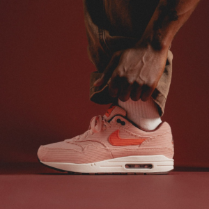 Giay Nike Air Max 1 PRM Corduroy 'Coral Stardust' FB8915-600