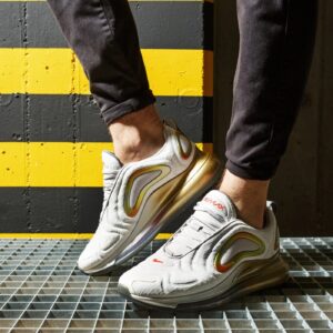 Alternative view of Giày Nike Air Max 720 Gradient 'White Team Orange' CI3870-100