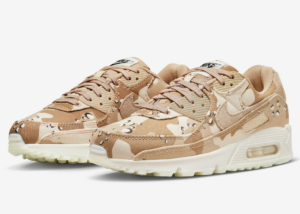 Giay Nike Air Max 90 'Desert Camo' DX2313-200