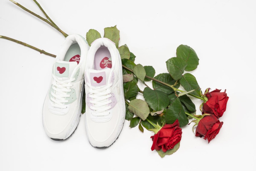 Giày Nike Air Max 90 SE 'Valentine's Day' CI7395-100 - Ảnh 5