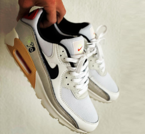 Giay Nike Air Max 90 SE 'Swoosh Fiber' DV3335-100