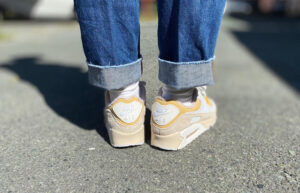 Alternative view of Giày Nike Wmns Air Max 90 'Wild' DC5271-737