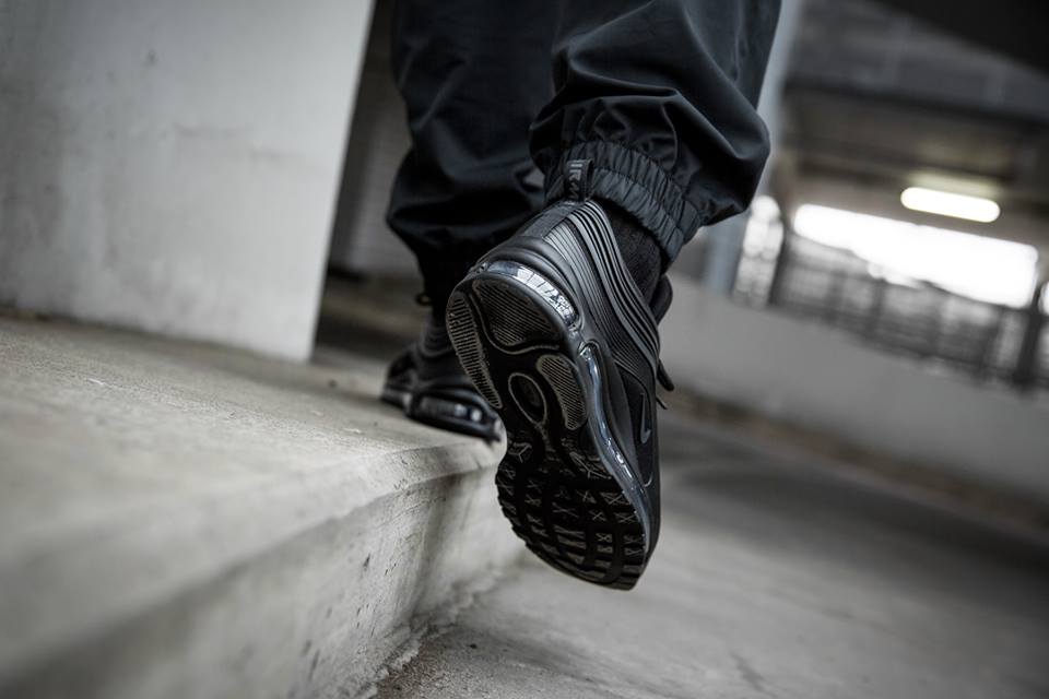 Giày Nike Air Max 97 Ultra 17 Premium 'Triple Black' 918356-002 - Ảnh 7