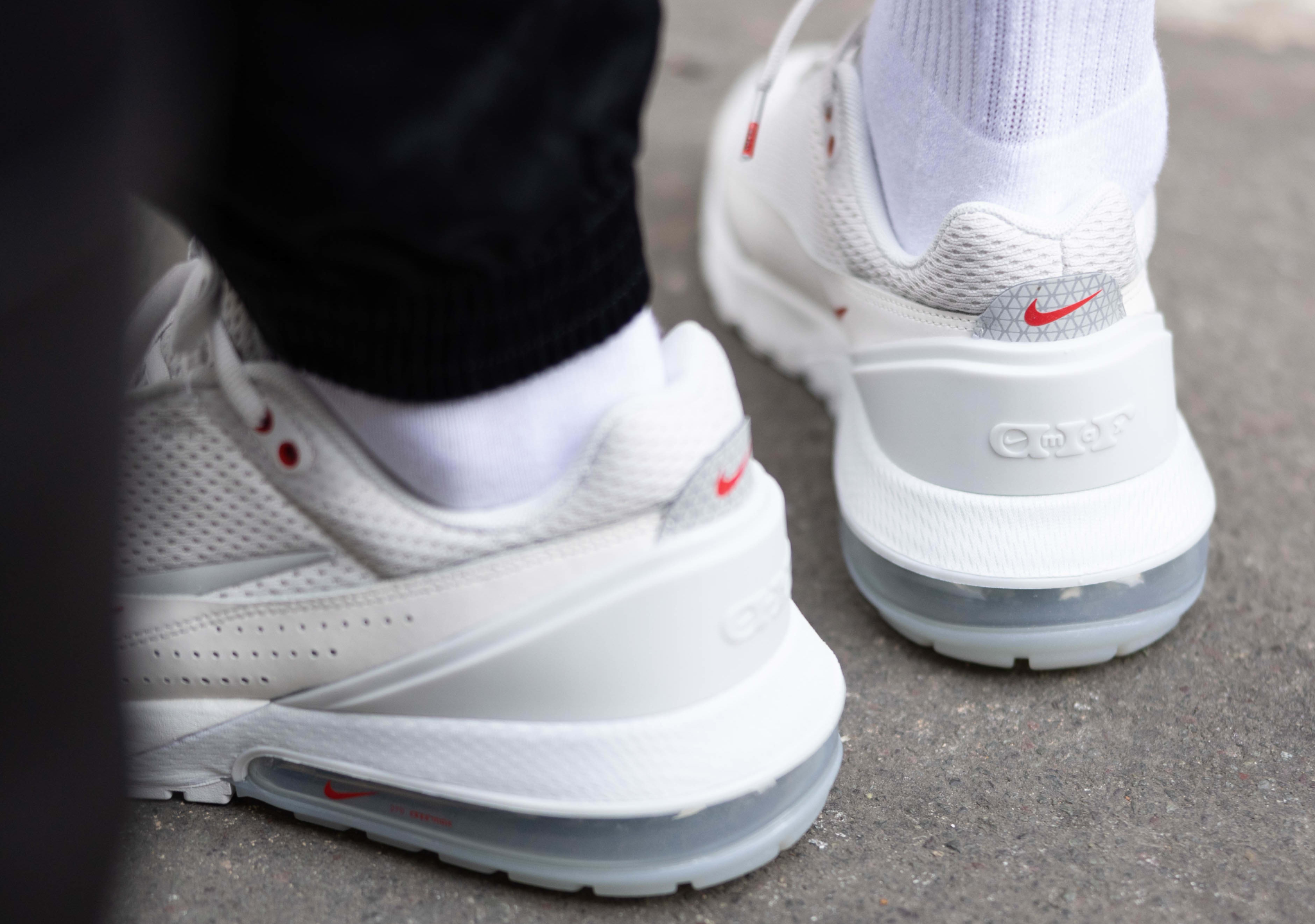 Giay Nike Air Max Pulse 'Phantom High Voltage' DR0453-001