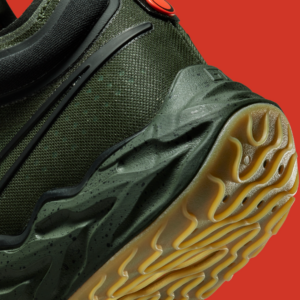 Giay Nike Air Zoom G.T. Run 'Black Red Gum' CZ0202-300