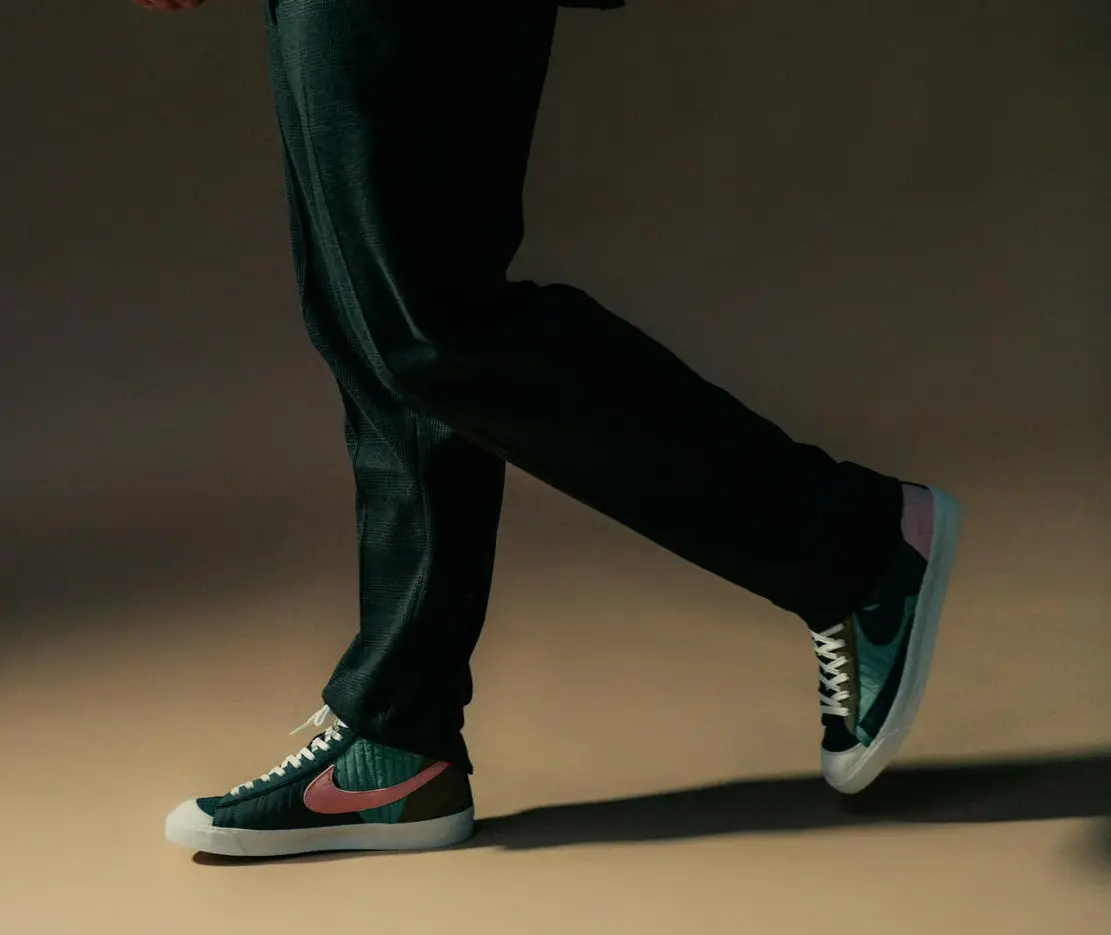 Giay Nike Blazer Mid '77 Premium 'Toasty Sequoia' DD8024-300
