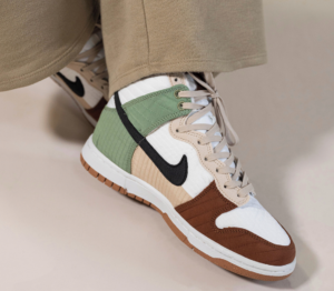 Alternative view of Giày Nike Wmns Dunk High LX 'Toasty' DN9909-100