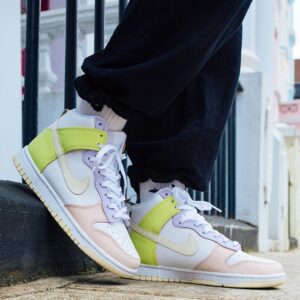 Alternative view of Giày Nike Wmns Dunk High 'Lemon Twist' DD1869-108