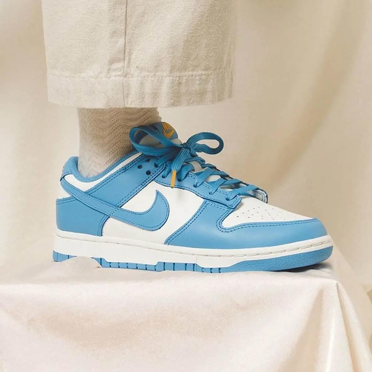 Alternative view of Giày Nike Dunk Low 'Coast' DD1503-100