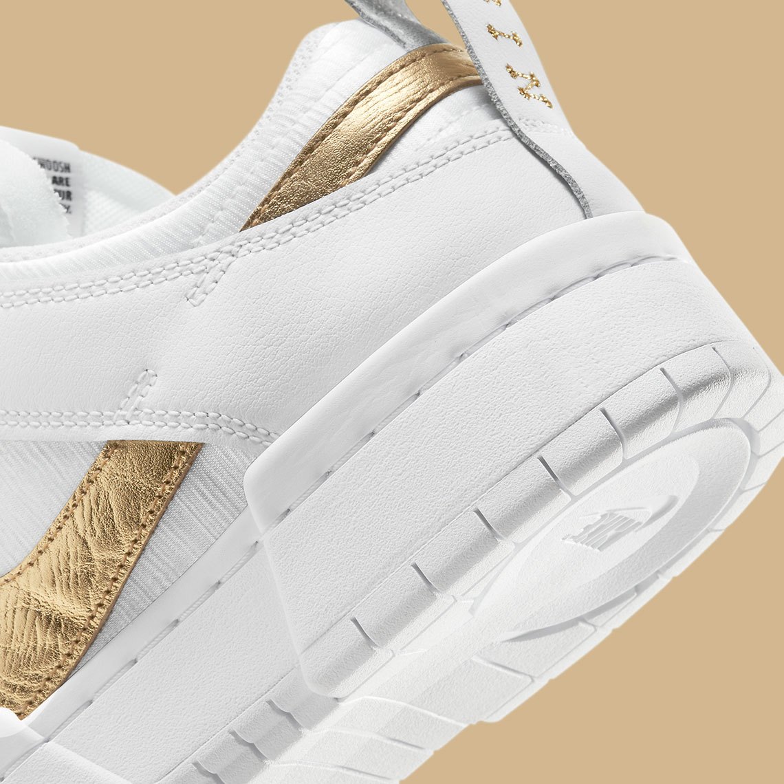 Giày Nike Wmns Dunk Low Disrupt 'White Metallic Gold' DD9676-100 - Ảnh 9