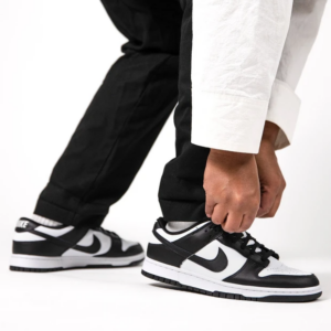 Giay Nike Dunk Low By You ‘Panda’ DO7413-991