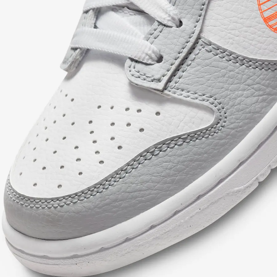 Alternative view of Giày Nike Dunk Low SE GS '3D Swoosh' DR0171-100