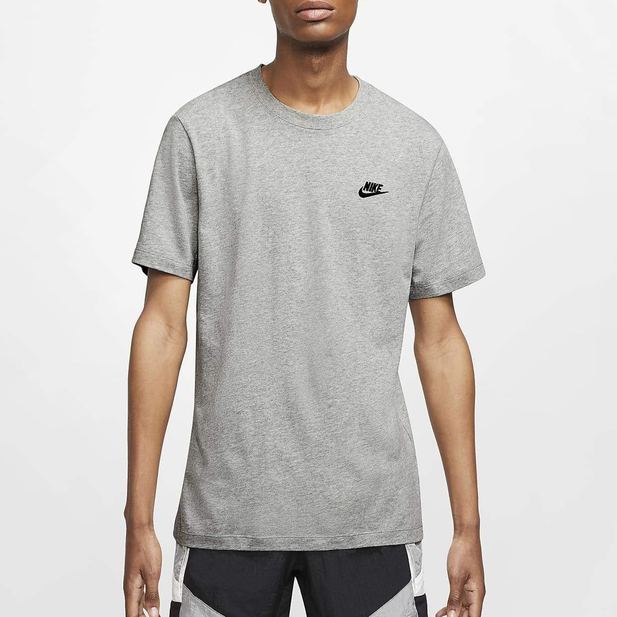 Ao Nike Essential Embroidered Tee 'Grey' AR4999-064