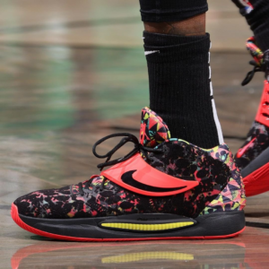 Alternative view of Giày Nike KD 14 'Ky-D Dream' CW3935-002