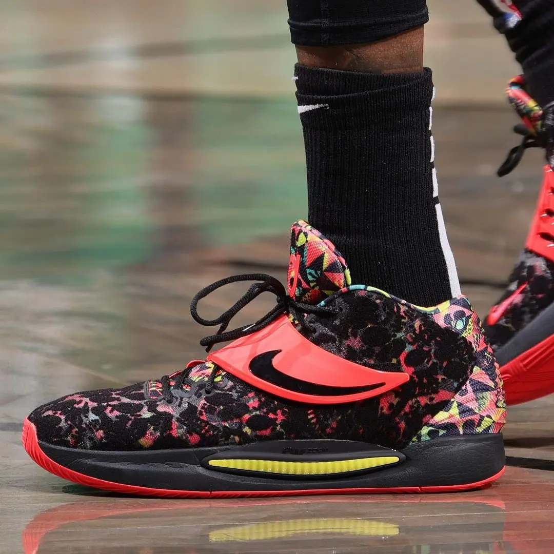 Alternative view of Giày Nike KD 14 'Ky-D Dream' CW3935-002