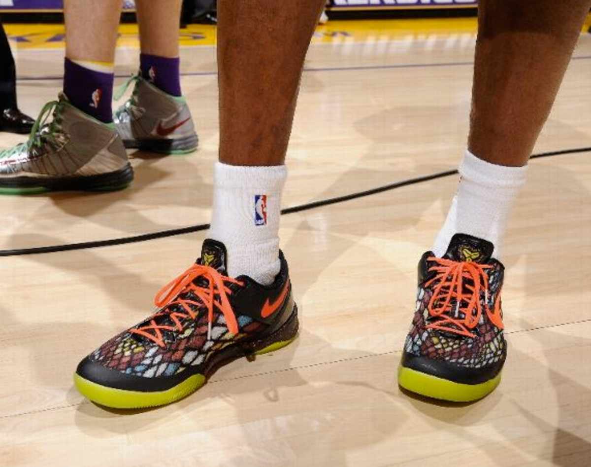 Giày Nike Kobe 8 System 'Christmas' 555035-030 - Ảnh 2