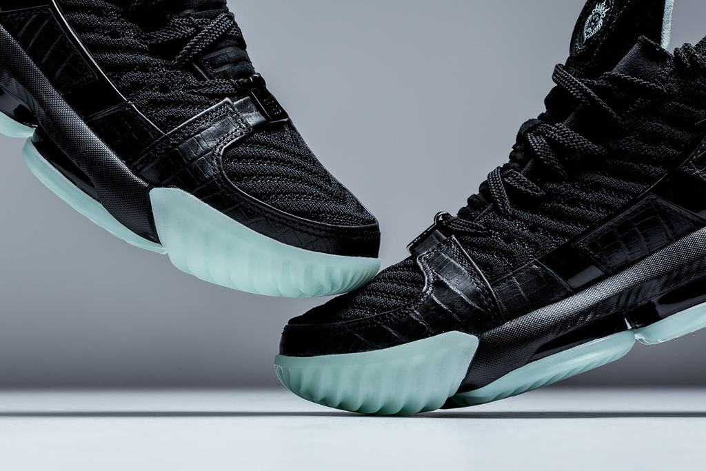 Giày Nike LeBron 16 'Glow' CD2451-001 - Ảnh 6