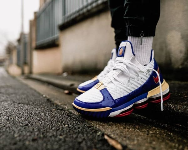 Giày Nike LeBron 16 'Superman SuperBron' CD2450-400 - Ảnh 4