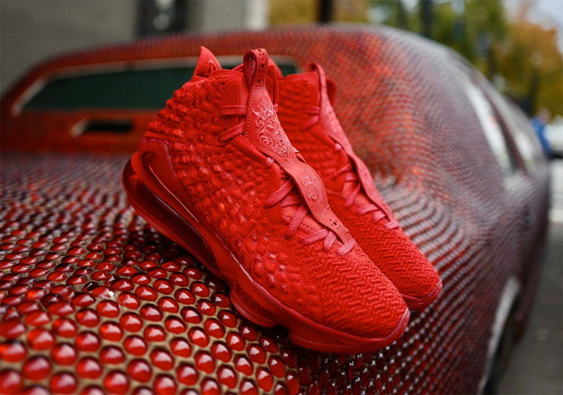 Giày Nike LeBron 17 EP 'Red Carpet' BQ3178-600 - Ảnh 4