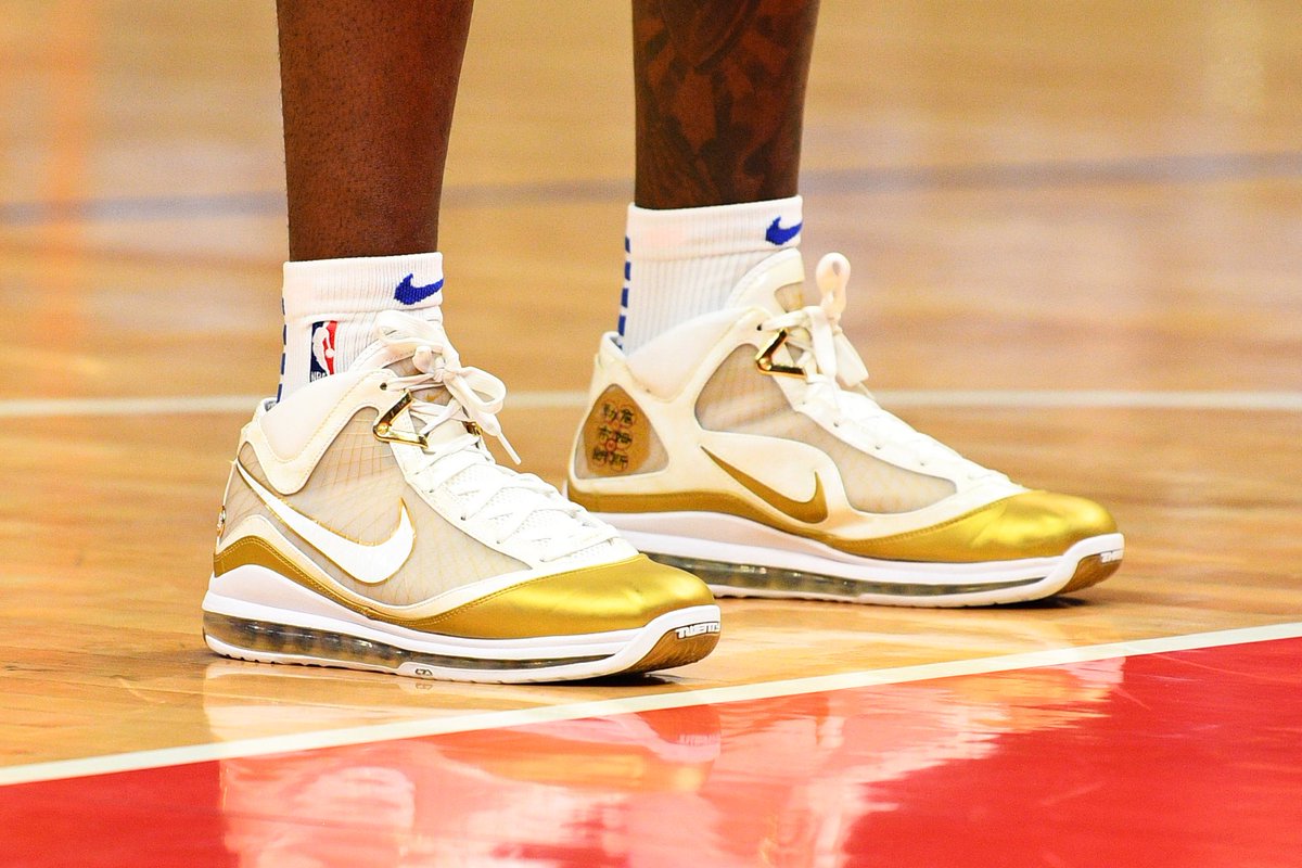 Giày Nike LeBron 7 China Moon (2020) CU5646-100 - Ảnh 2