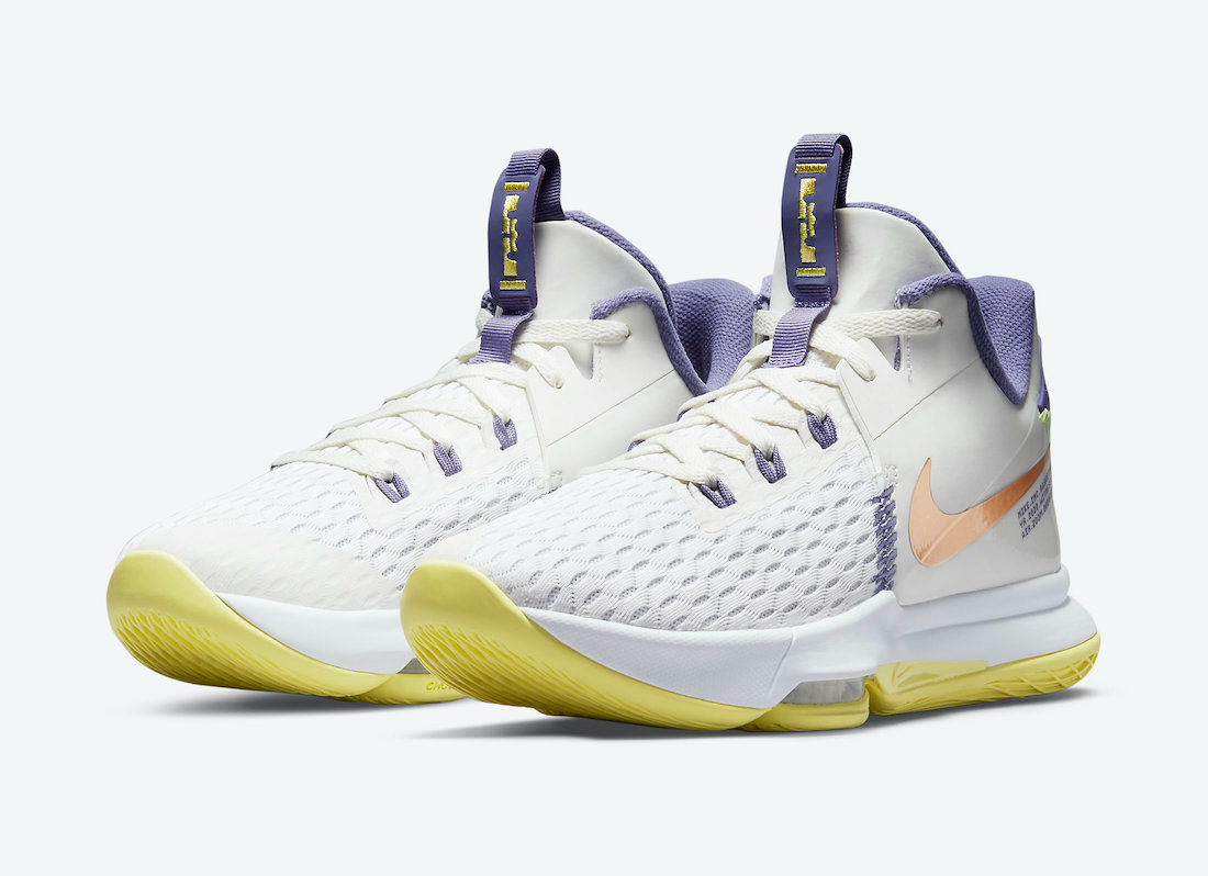 Giay Nike LeBron Witness 5 'Summit White Metallic Bronze' CQ9380-102
