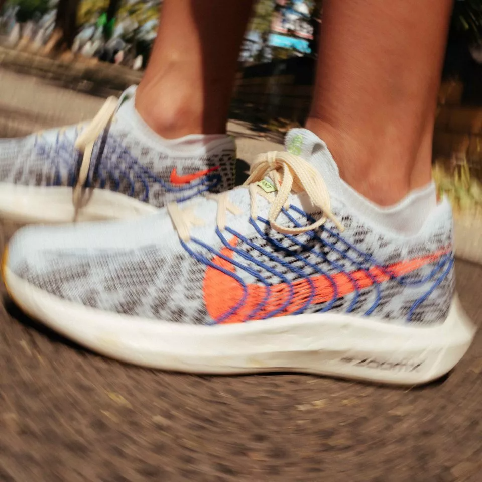 Giay Nike Pegasus Turbo NN 'Pure Platinum Bright Crimson' DM3414-002