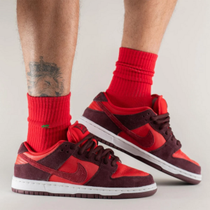 Alternative view of Giày Nike Dunk Pro SB 'Fruity Pack Cherry' DM0807-600