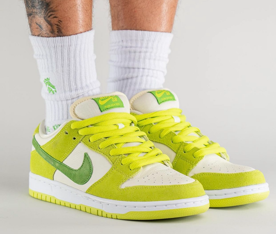 Giày Nike SB Dunk Low Pro 'Sour Apple' DM0807-300 - Ảnh 3