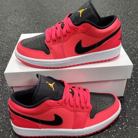 Giày Nike Wmns Air Jordan 1 Low 'Siren Red' DC0774-600 - Ảnh 6