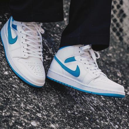 Giày Nike Air Jordan 1 Mid 'UNC' BQ6472-114 - Ảnh 5