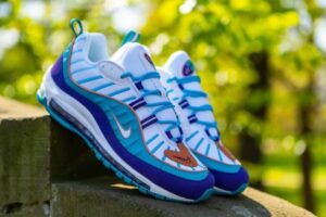 Alternative view of Giày Nike Air Max 98 'Hornets' AH6799-500