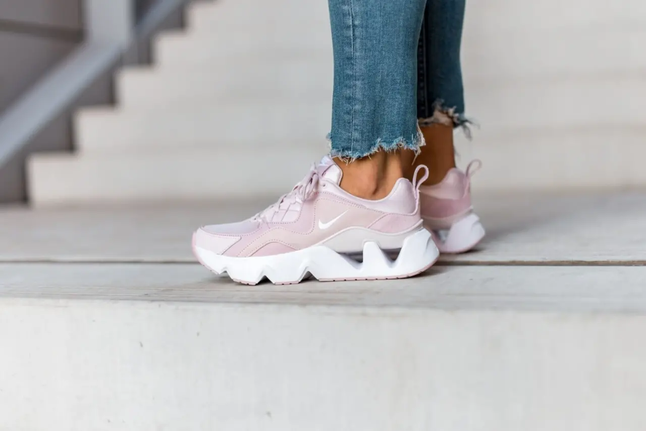 Alternative view of Giày Nike Wmns RYZ 365 'Barely Rose' BQ4153-601