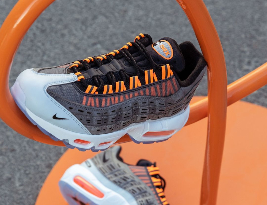 Giày Nike Kim Jones x Air Max 95 'Total Orange' DD1871-001 - Ảnh 2