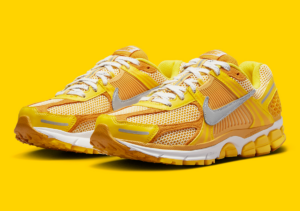 Giay Nike Zoom Vomero 5 'Yellow Ochre' FJ4453-765