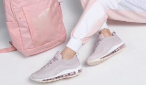 Alternative view of Giày Nike Air Max 97 'Premium Plum Chalk' 917646-500