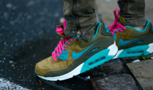 Alternative view of Giày Nike Wmns Air Max 90 Leather 'Dark Loden' 768887-300