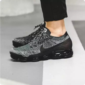 Alternative view of Giày Nike Wmns Air VaporMax 'Oreo' 849557-041
